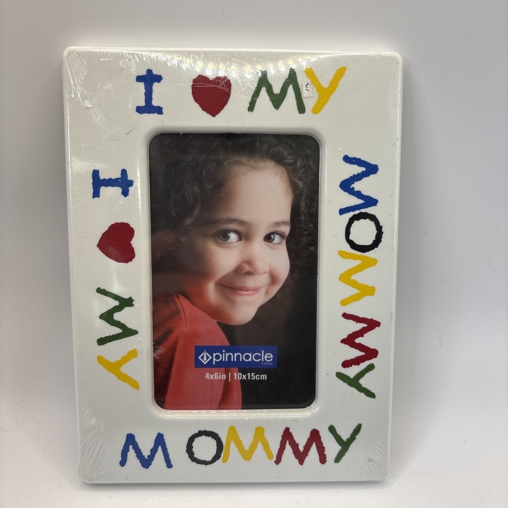 I Love My Mommy‎ Plastic Picture Frame 4x6 Photo Crayon Style Letters Pinnacle